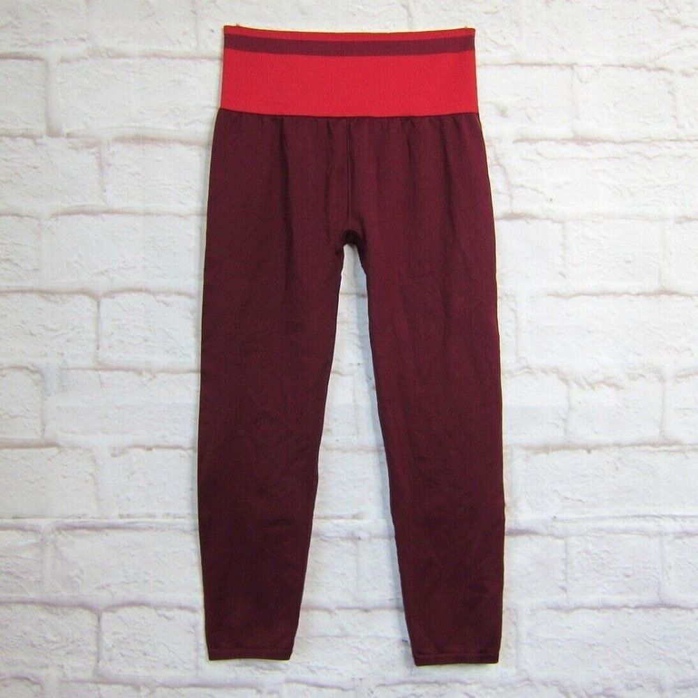 Fabletics High-Waisted Seamless Stripe 7/8 Leggings Black Cherry/ Persimmon Sz L